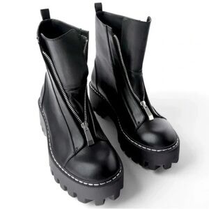 Zara Chunky Lug Heel Black Ankle Boot With Zip silver hardware Size 39/8.5